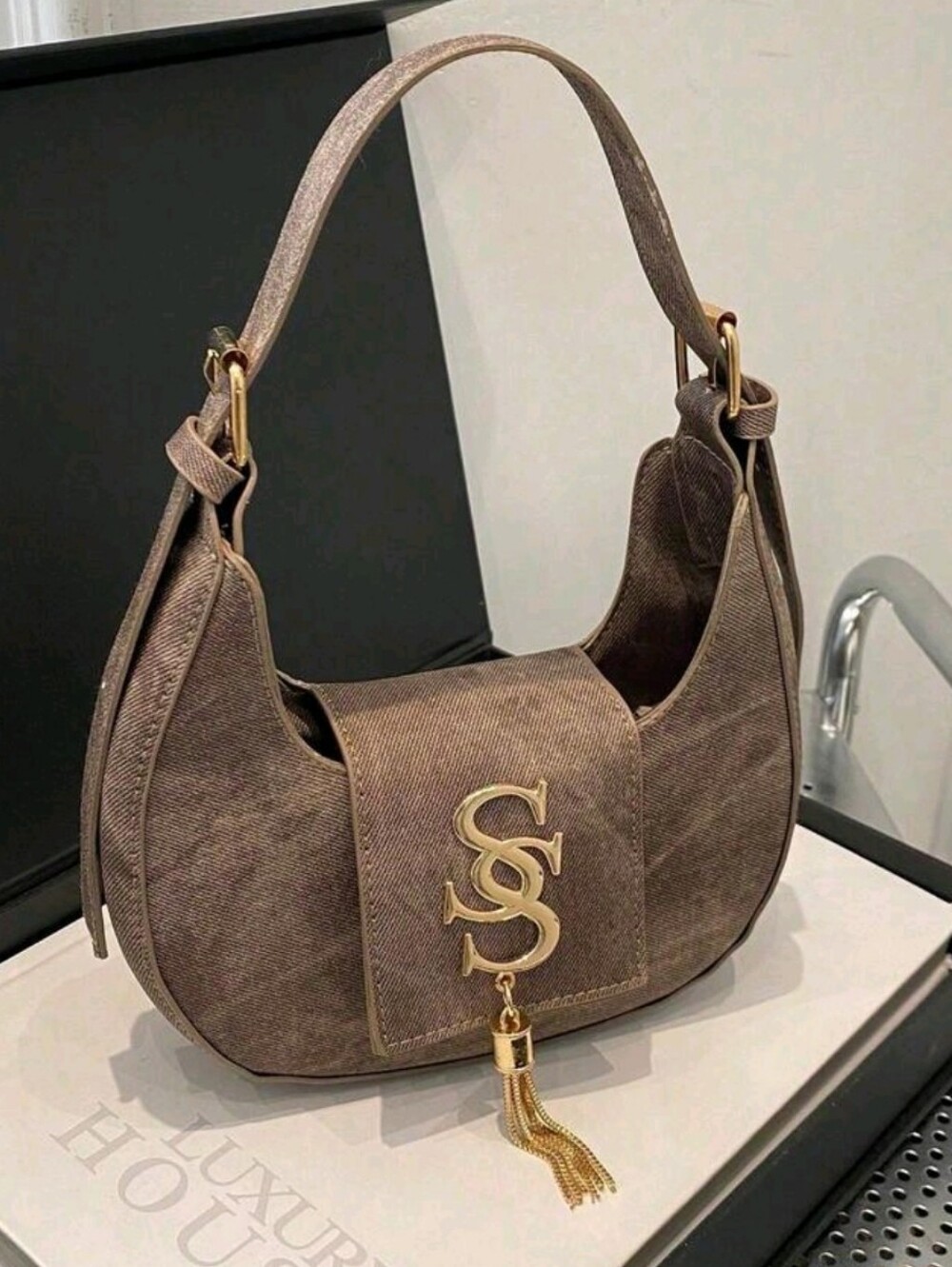 BRAND NEW ** Brown Shoulder Bag with Gold Hardware